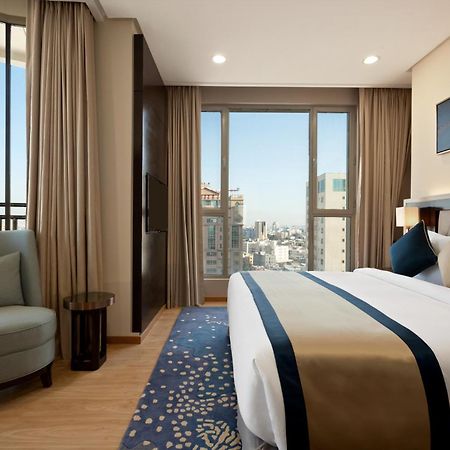 Wyndham Garden Manama Quarto foto